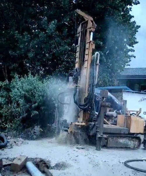 泗县钻岩石井